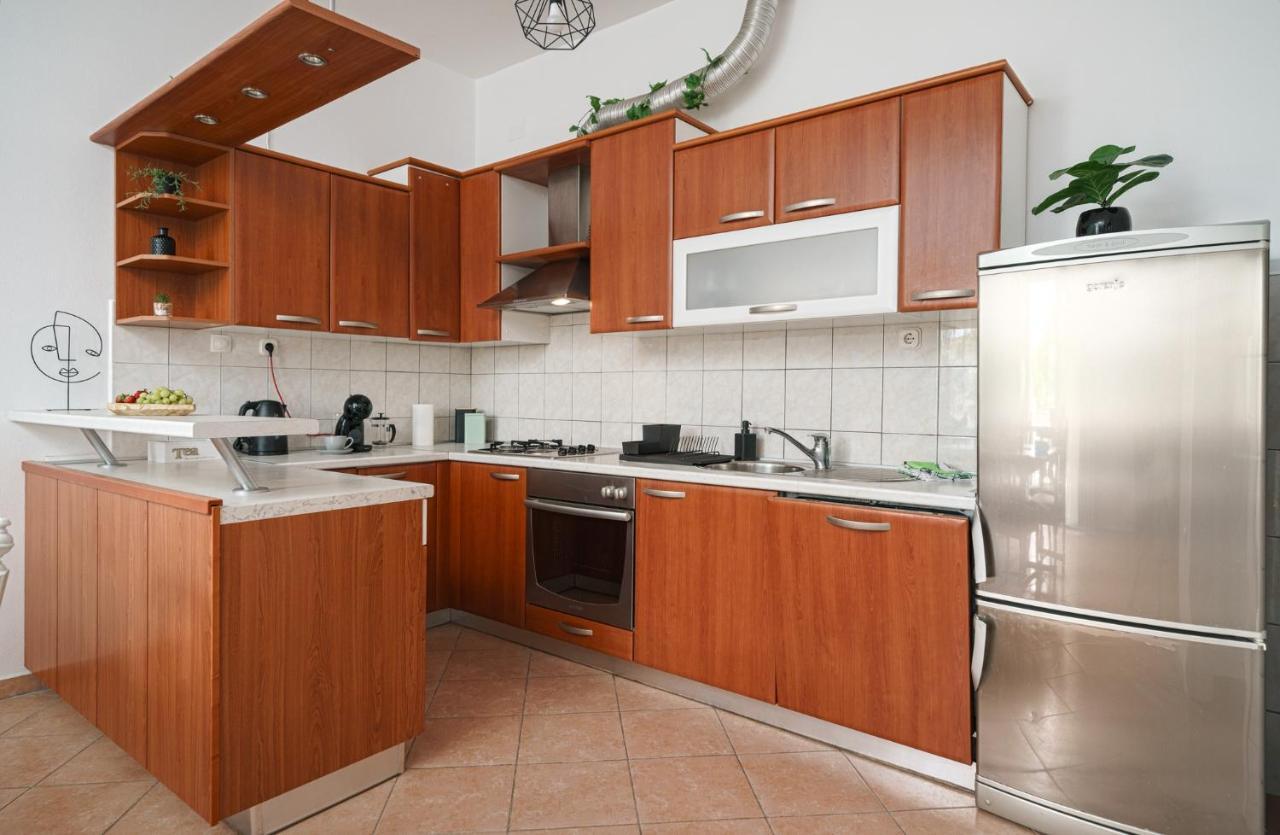 Apartman Rusula Vodice Bagian luar foto