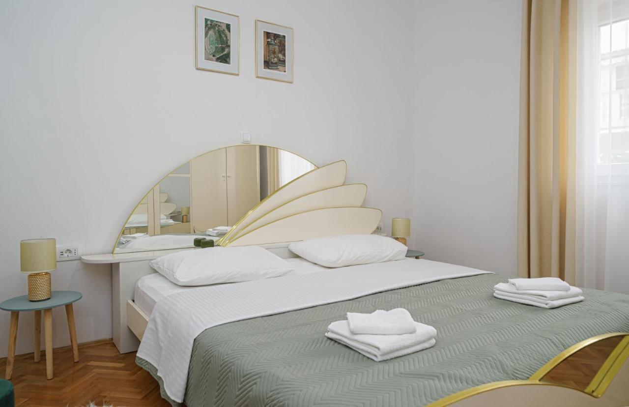 Apartman Rusula Vodice Bagian luar foto